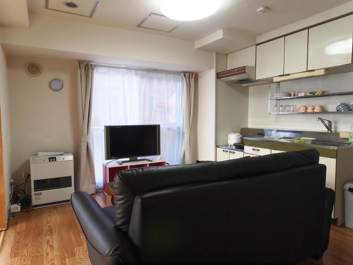 札幌市中心部大通公園まで徒歩十分観光移動に便利なロケーションh208 Exterior photo